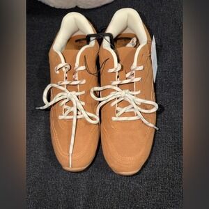 NWT women's Time‎ and Tru Brown Sneakers, shoes size 9.5, size 9 1/2